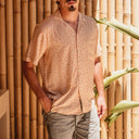 CAMISA HAWAIANA MONOGRAM