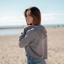 SUDADERA CROP CON CAPUCHA